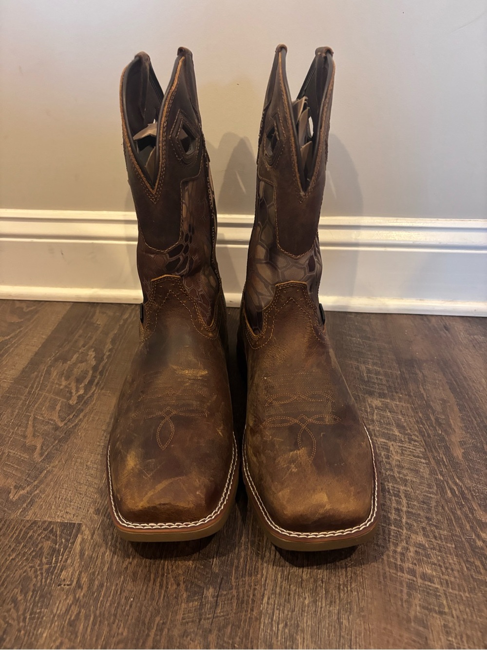 Double H Distressed Brown Leather Western Cowboy Boots. Never worn, with tags.